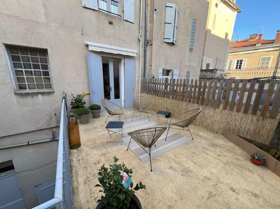Coeur De Ville, Garage Prive Et Gratuit Avec Terrasse ! Cahors Exterior photo